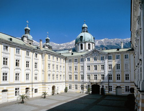 Hofburg.jpg